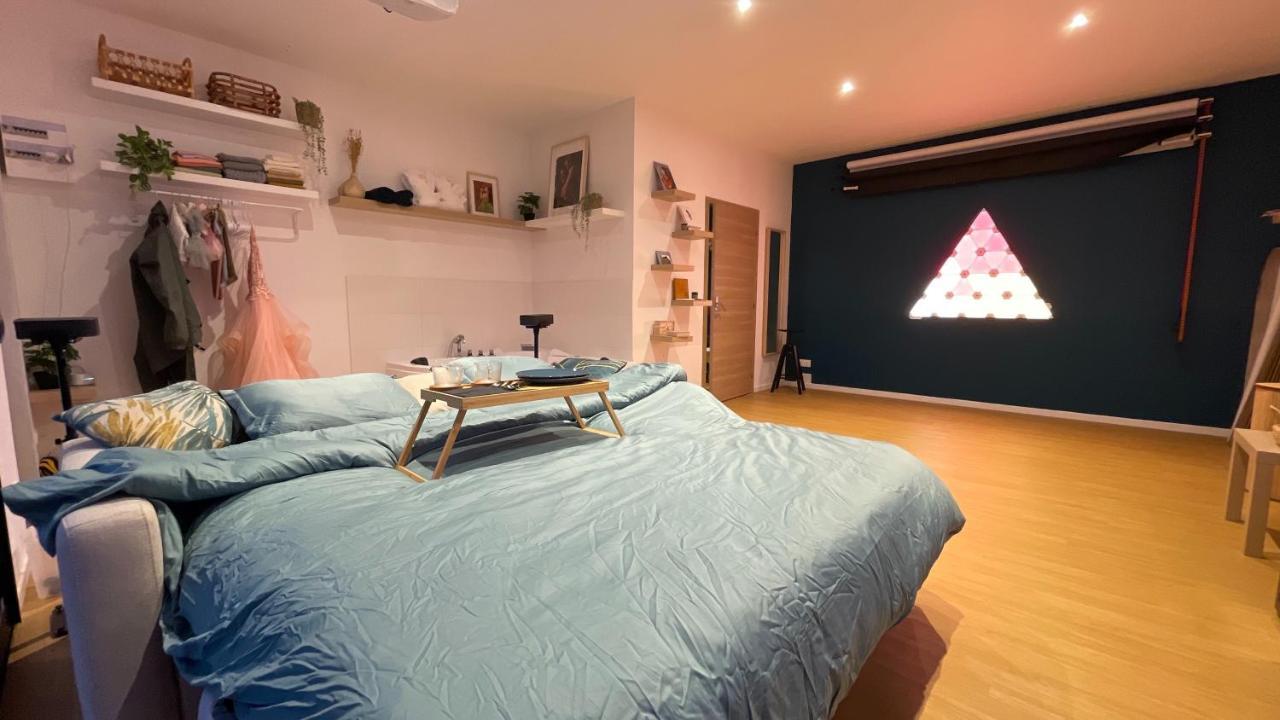 Thun-Saint-Martin Capsule Nature & Photos - Jacuzzi - Netflix & Home Cinema - Ps5 & Jeu מראה חיצוני תמונה